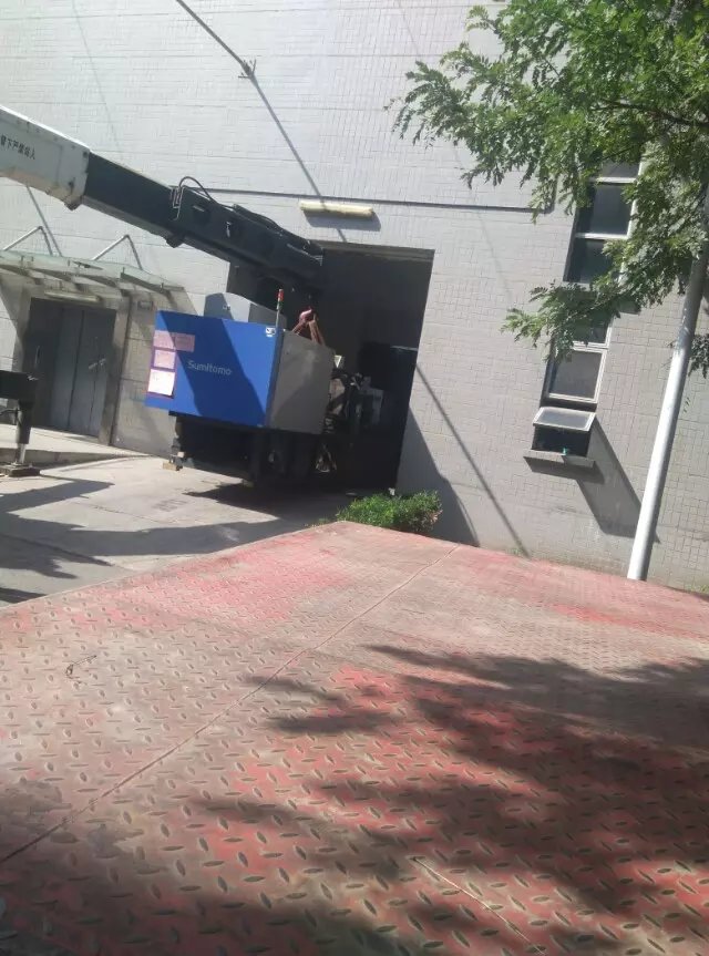岳陽設(shè)備搬運(yùn)公司